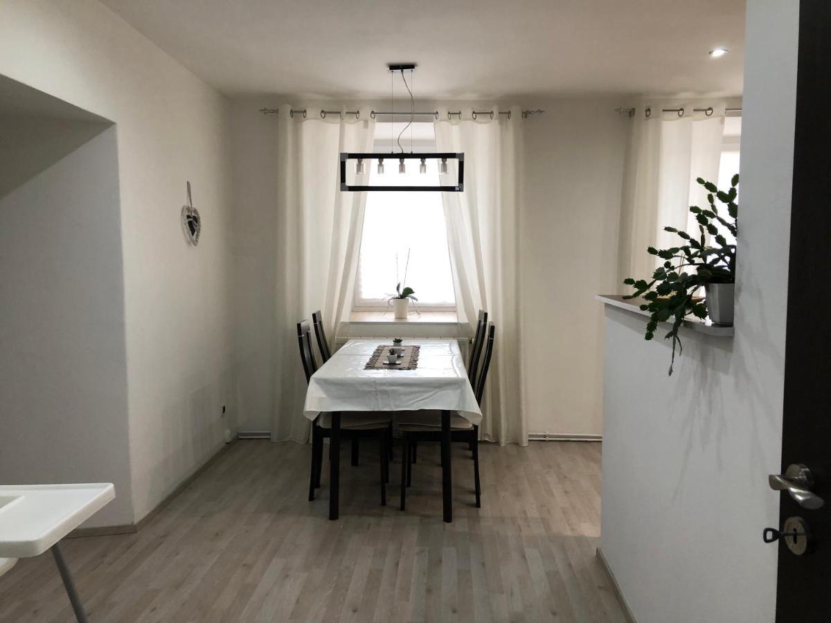Mija Apartman S Vinnym Sklipkem, Zahradou A Grilem Kájov Kültér fotó